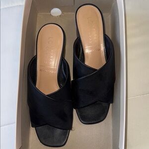 NWB-LC Lauren Conrad Black Mules. Sz. 6